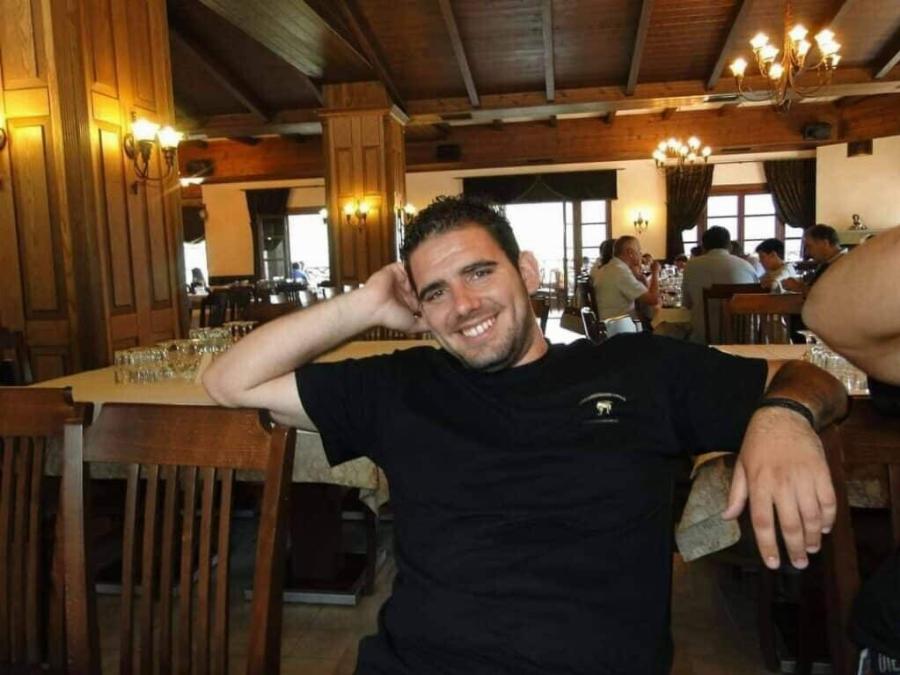 Φovική καραμπόλα στη Λάρισα: Ποιος ήταν ο Νίκος; – Το στόρυ στα social media και ο φρικτός θάvατoς – Η τpαγική λεπτομέρεια