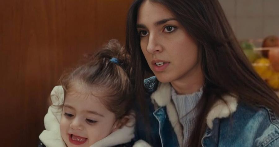 Η Γη της Ελιάς: Η μικρή Στελλίτσα αποκτά αδερφάκι