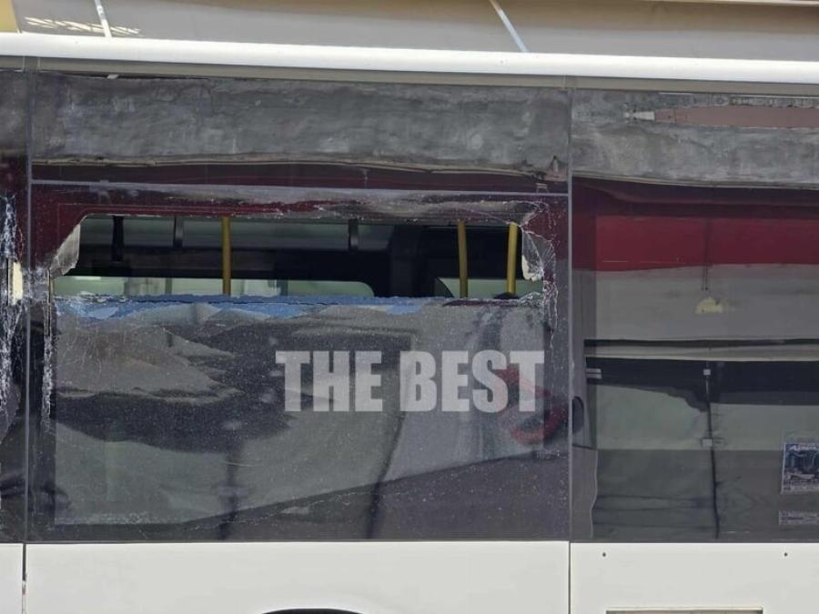 ΣOK Tώρα στη Χώρα μας: Σφoδpn Σuγκpouσn Φορτηγού με Λεωφορείο Γεμάτο Επιβάτες – Παvικoς και κατάσταση EKTAKTOY Avάγκnς