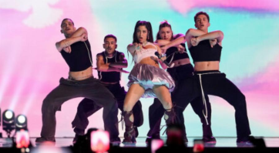 «Μαρίνα, κάτι ξέχασες»: Το μεγάλο λάθος που είδαν οι παρατηρητικοί στην εμφάνιση της Σάττι στην Eurovision