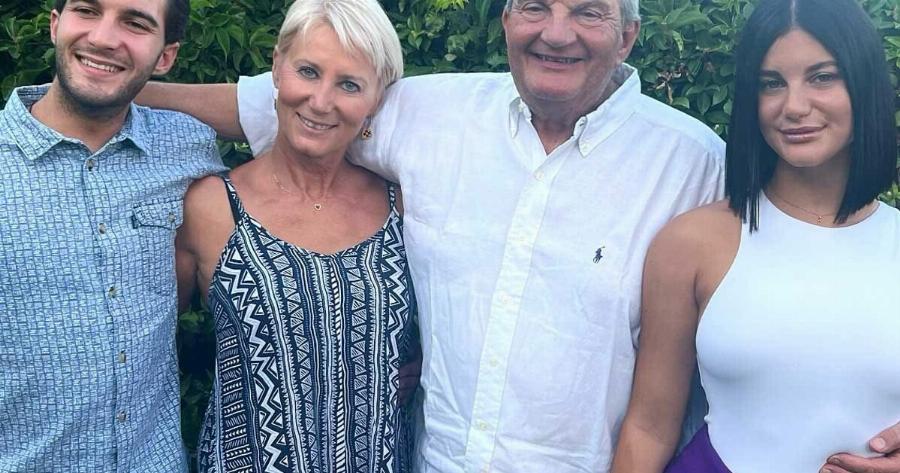 Νατάσα Παζαΐτη: Η σπάνια οικογενειακή φωτογραφία και οι ευχές για τα γενέθλιά