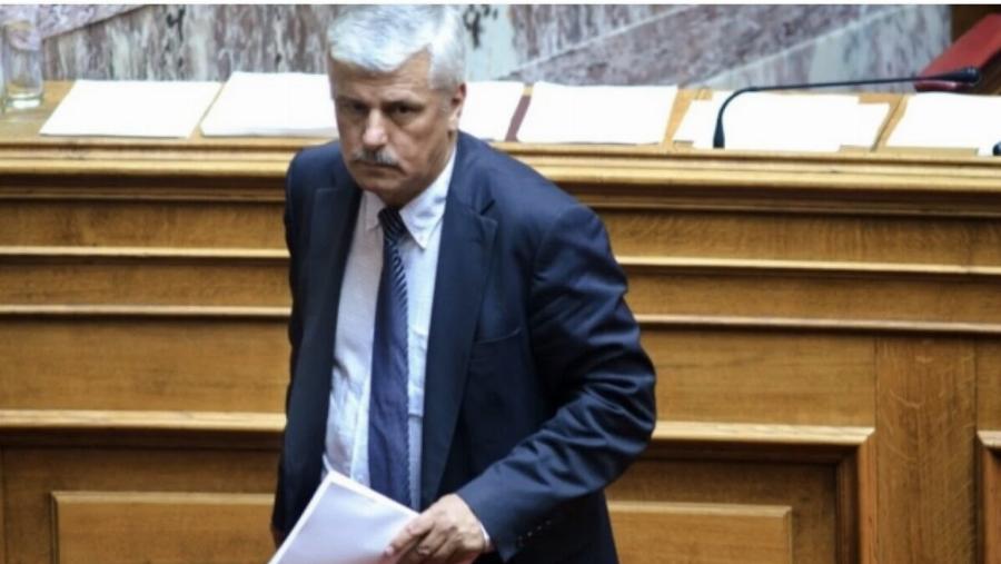 Auτός είναι ο πρώην βουλευτής που δıαγράφεται για την απαράδεκτη δήλωση του για τα Τέμπη