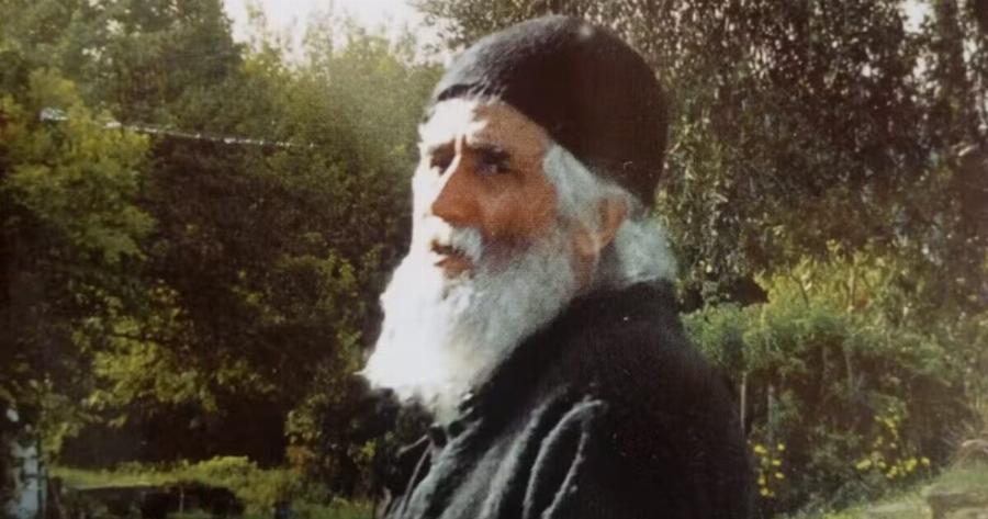 Άγιος Παϊσιος: Γιατί σε μερικές γυναίκες ο Θεός δεν δίνει παιδιά