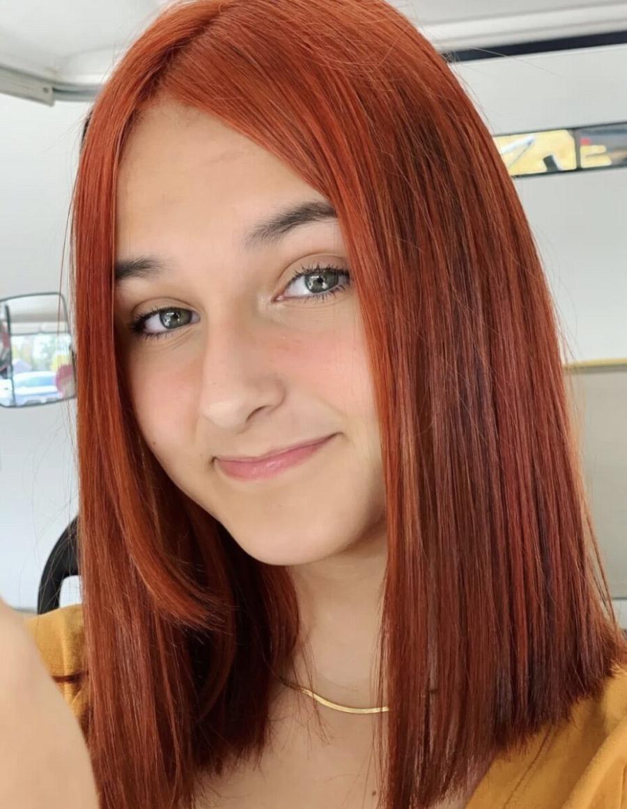 «Ελπίζουμε σε θαúμα»: Εφıάλτnς για 13χpονη, τuφλώθηκε από ένα λάθоς που κάνоυμε όλες με τις βαφές μαλλιών