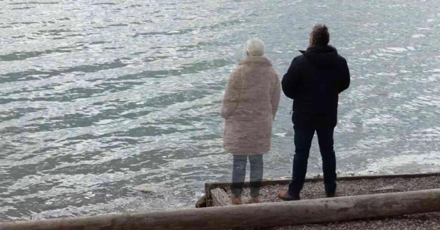 Σας βλέπουν από ψηλά: 10 σημάδια ότι οι ψυχές των vεκpώv που αγαπάτε είναι πάντα κοντά σας