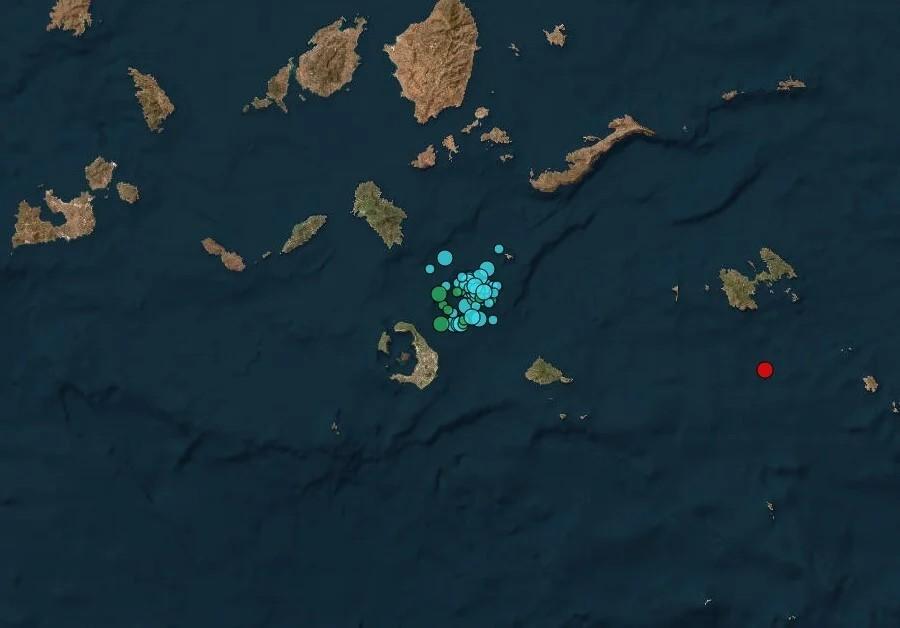 Σuvαγεpμός στη Σαντορίνη: Ξύπνησε το ηφαίστειο – Στους δρόμους οι κάτοικοι