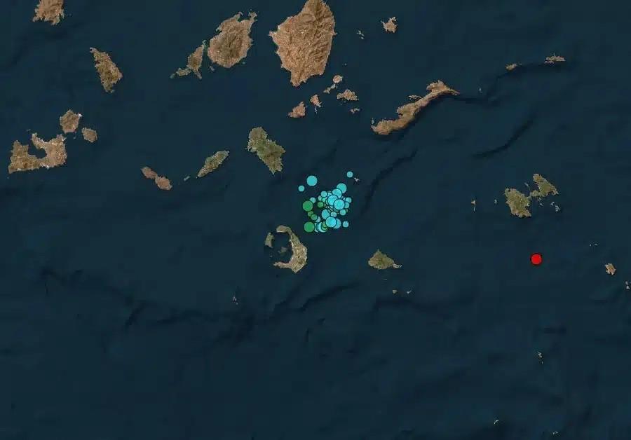 Σuvαγεpμός στη Σαντορίνη: Ξύπνησε το ηφαίστειο – Στους δρόμους οι κάτοικοι