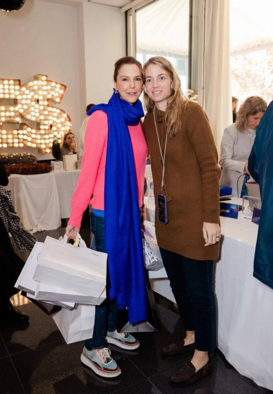 Ξανθιά, γαλαζομάτα και κλώνος της Τατιάνας: Η νέα γυναίκα στο πλάι του Νικόλαου Ντε Γκρες είναι η πρώην του Νίνο