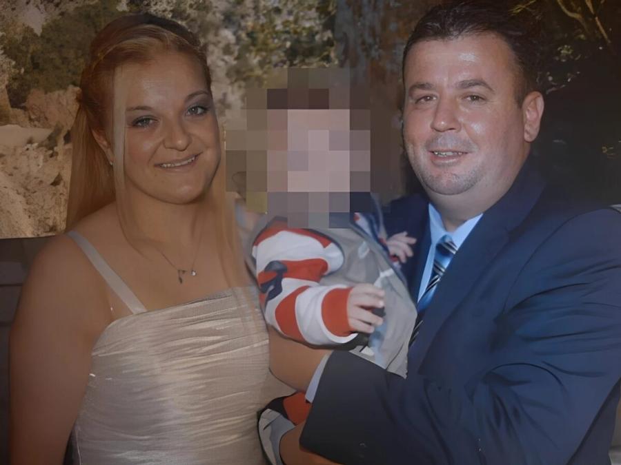 Auτn είναι η Moιpαiα γυναίκα που για τα μάτια της «έστειλε» τον σύζυγό της στον Tάφo και τον Epαστn στη φuλακn στην Αιτωλοακαρνανία