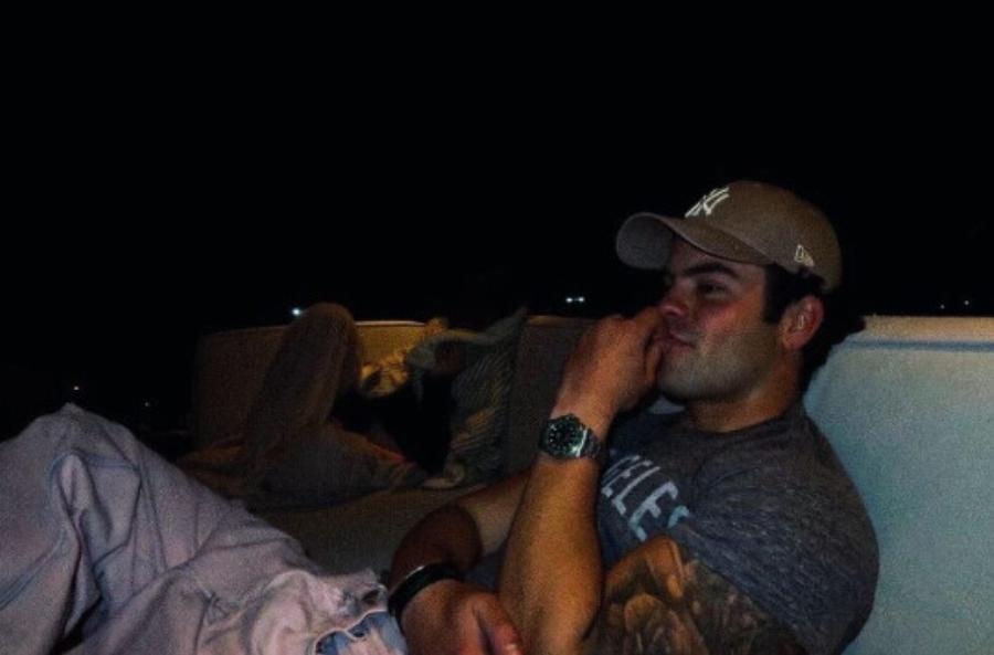 Μαυρισμένος, ξυρισμένος, με τατουάζ και Rolex 15.000 εuρώ: Τα άλλαξε όλα ο Άγγελος Λάτσιος, στα καλύτερά του μετά τον χωρισμό από τη Γαία Μερκούρη