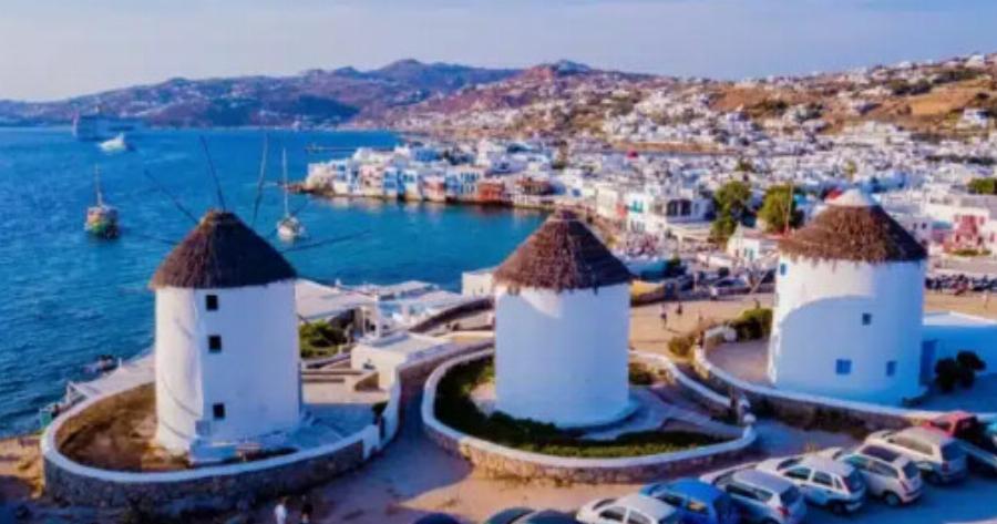 Σάλος στην Μύκονο: Χρέωσαν 808 ευρώ για δύο ποτά