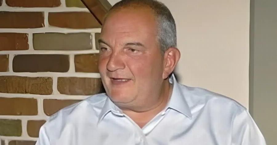 Στη Θεσσαλονίκη κι ο Κώστας Καραμανλής: Αντί για ΔΕΘ πήγε για αγριογούρουνο στη γάστρα σε ταβέρνα του Χορτιάτη