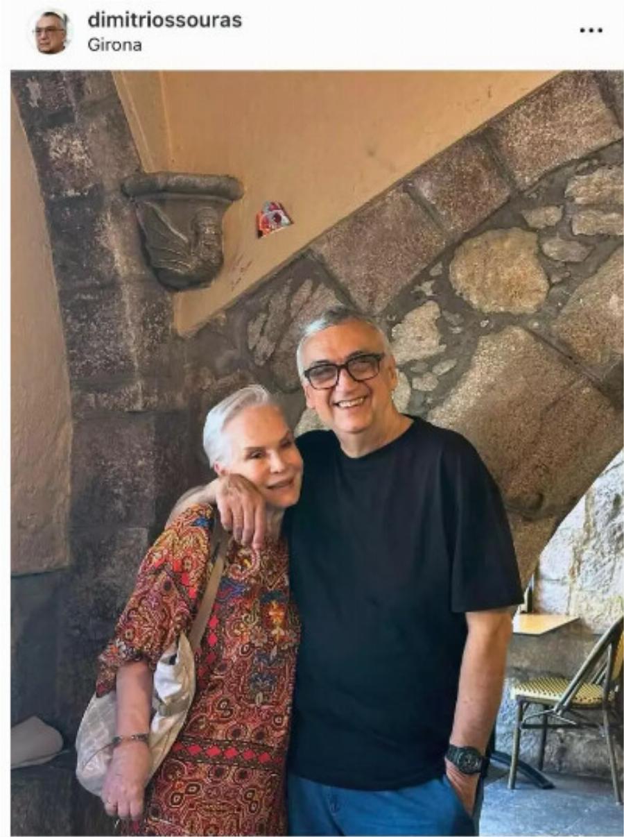 Δημήτρης Σούρας: Οι γυναίκες της ζωής του – Τι έγραφε για τη σύζυγο και την κόρη του – «Όταν ο χρόνος δεν έχει σημασία»