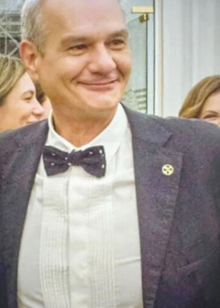 Gay γάμος που δεν έμαθε κανείς στην Ελλάδα – Γνωστός ηθοποιός!