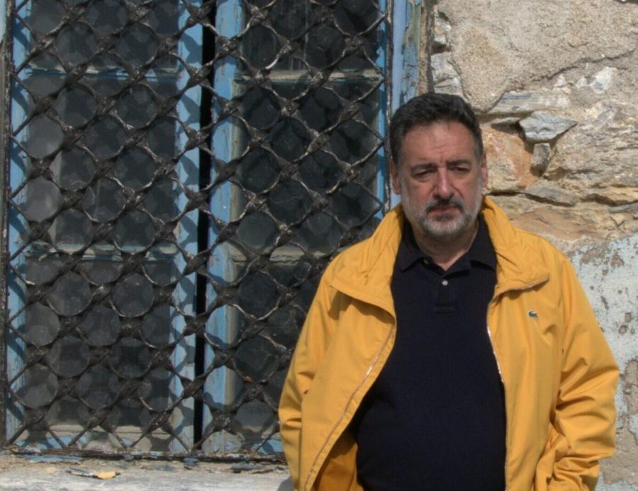 Πέθανε ξαφνικά ο Θοδωρής