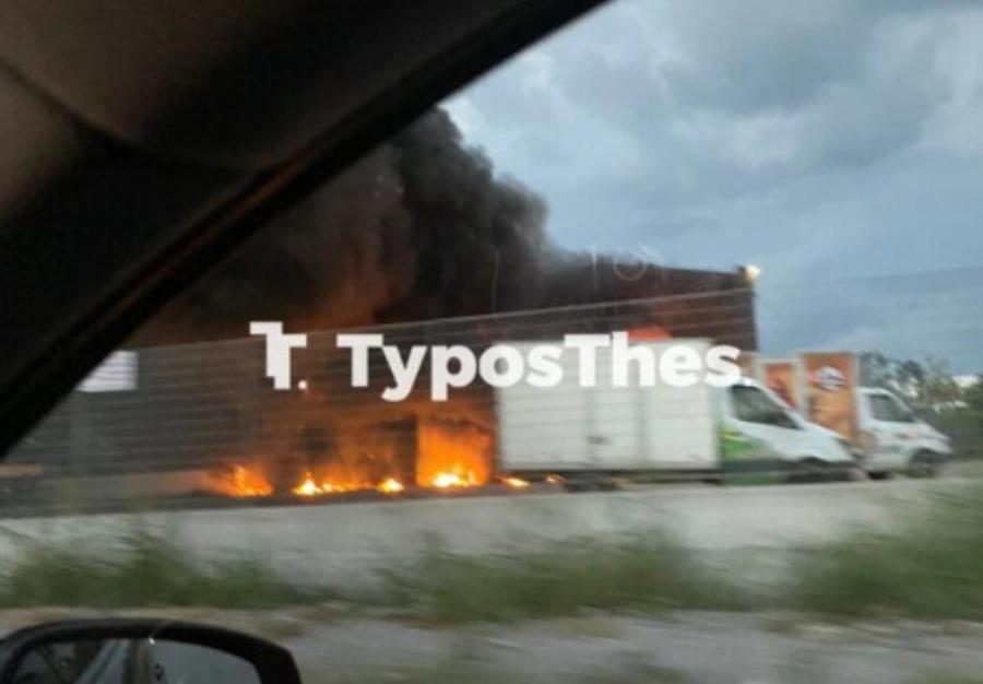 ΕΚΤΑΚΤΟ – Μεγάλη φωτιά TΩΡΑ σε εργοστάσιο πασίγνωστης ελληνικής εταιρίας αβγών