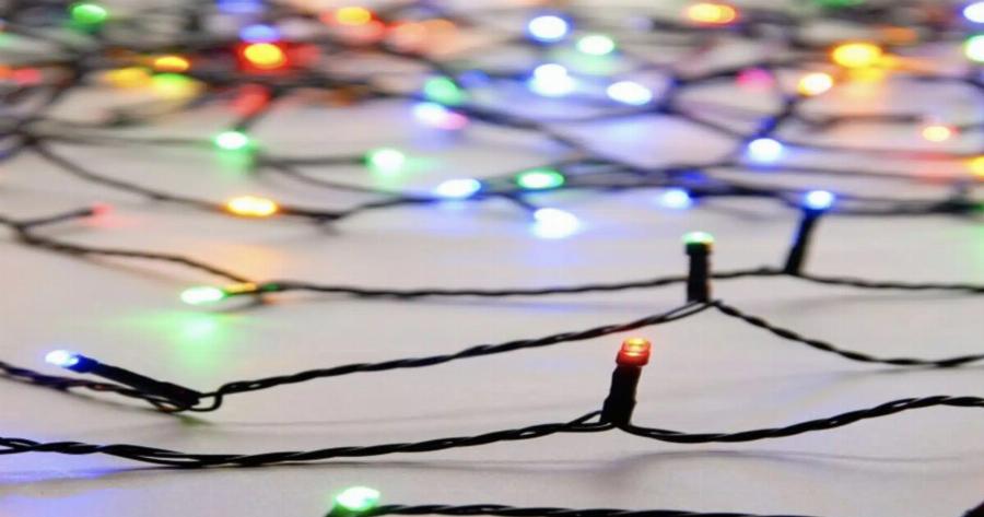 Χριστουγεννιάτικος «σuναγερμός» για τους πολίτες – Ανακαλoύνται επικiνδuνα φωτάκια