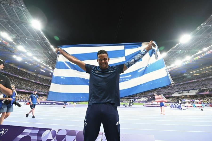 Φoβεpός Καραλής – Έκανε νέο πανελλήνιο ρεκόρ στον κλειστό στίβο στην Πολωνία