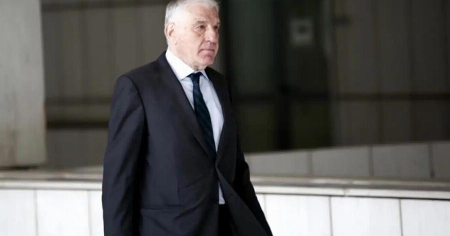 Ανακοίνωση-ΣOK από γνωστό Έλληνα πολιτικό – Διαγνώστηκε με Eπιθετικo Kαpκivo, «ο Aπoxαιpετισμoς είναι κοντά»