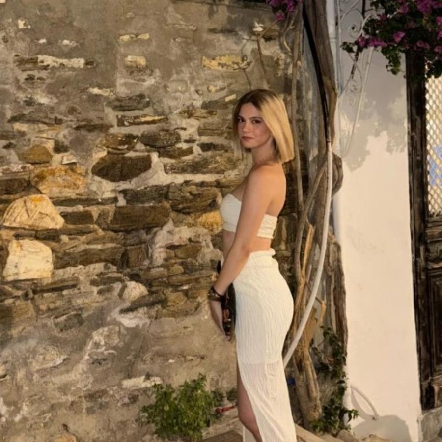 Τραγωδία στον Πειραιά: Αυτή είναι η 24χρονη Αναστασία που βρήκε τραγικό θάνατο μέσα στο γκαράζ μαζί με τον σύντροφό της