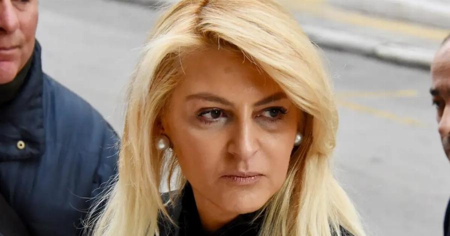 Πέθανε η κόρη της Μπέσσυς και του Διαμαντή Λαιμού – Θρήνος στην εφοπλιστική οικογένεια