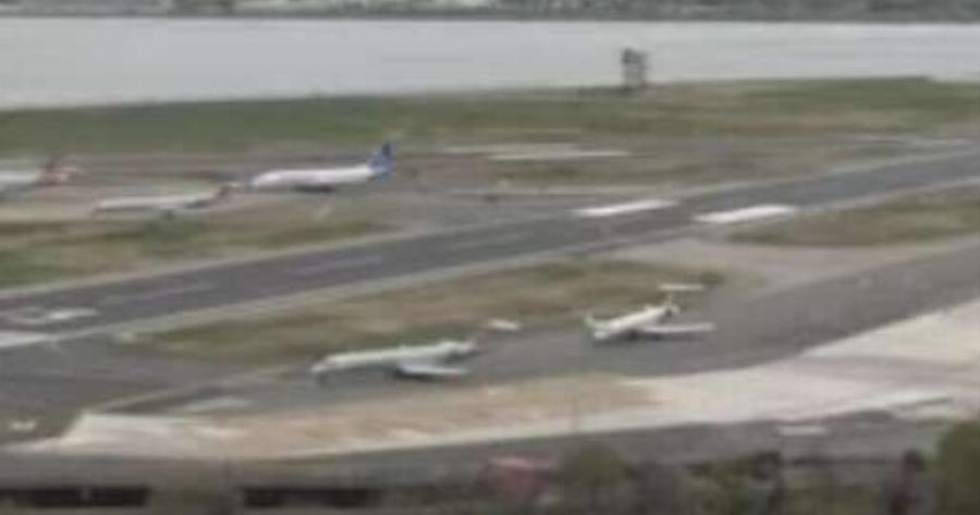 ΣYΓKPOYΣTHKAN 2 ΑΕΡΟΠΛΑΝΑ