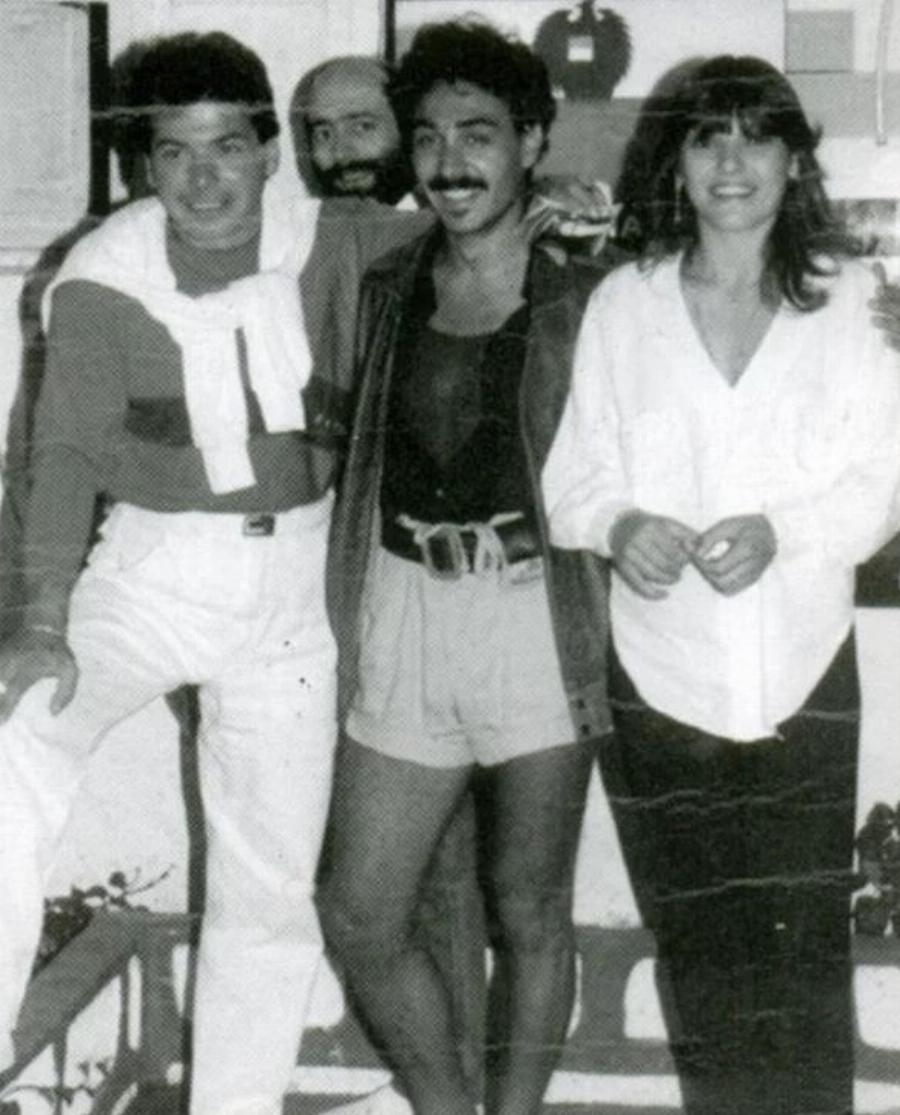 Όλοι ψάχνουν να βρουν ποιος είναι – Ζωντανός Πασίγνωστος Έλληνας θρύλος σε νεαρή ηλικία