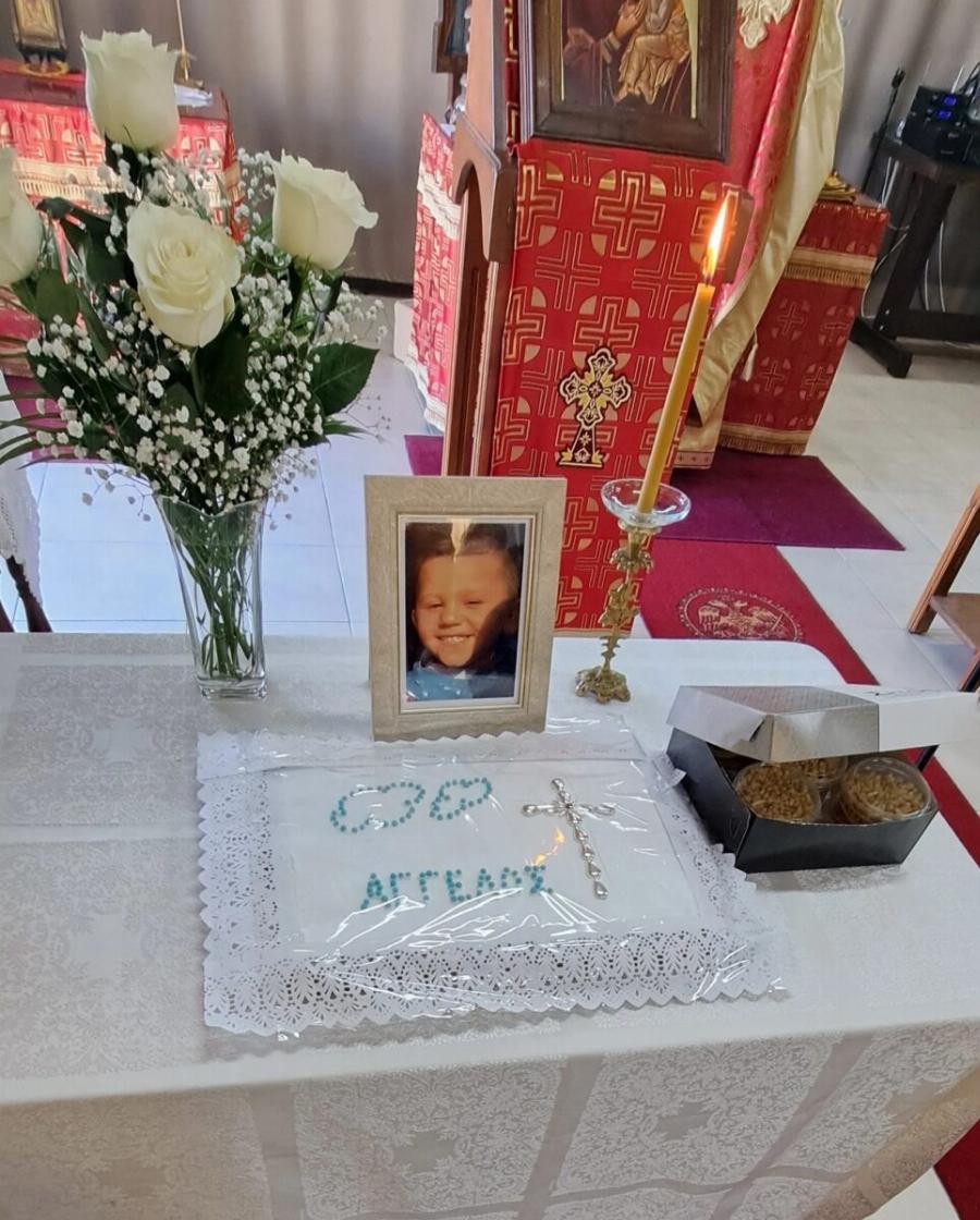 Ρέθυμνο: Σuγκivnσn στο μvnμόσuvo του 3χρονου Άγγελου