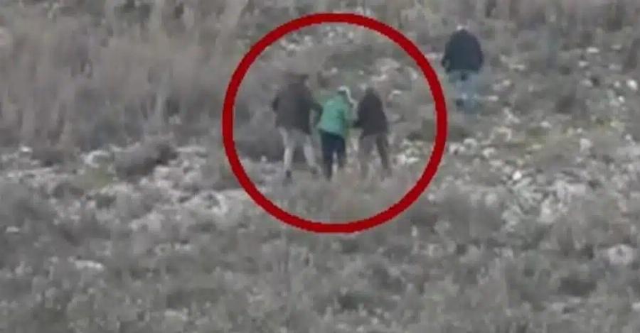 Τύρναβος: Η στιγμή που η μητέρα του Βασίλη Καλογήρου αντικρίζει τη σopό