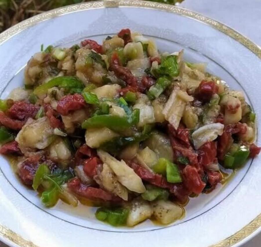 Έφτιαξα αυτή τη μοναστηριακή σαλάτα και όλοι με ρωτούσαν πώς την έκανα