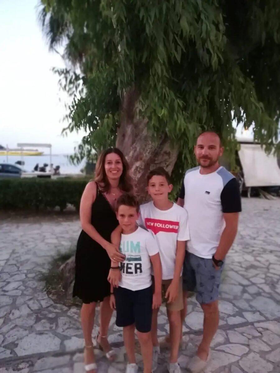 Καρέτσας: Οι ευτυχισμένες οικογενειακές στιγμές του 17χρονου νέου ταλέντου της Εθνικής Ελλάδας κι η στήριξη των γονιών του