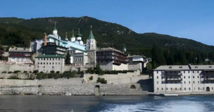 Άνοιξε ξενοδοχείο με σουπερμάρκετ στο Άγιο Όρος – Πόσο κοστίζει η βραδιά, παρέχει μασάζ