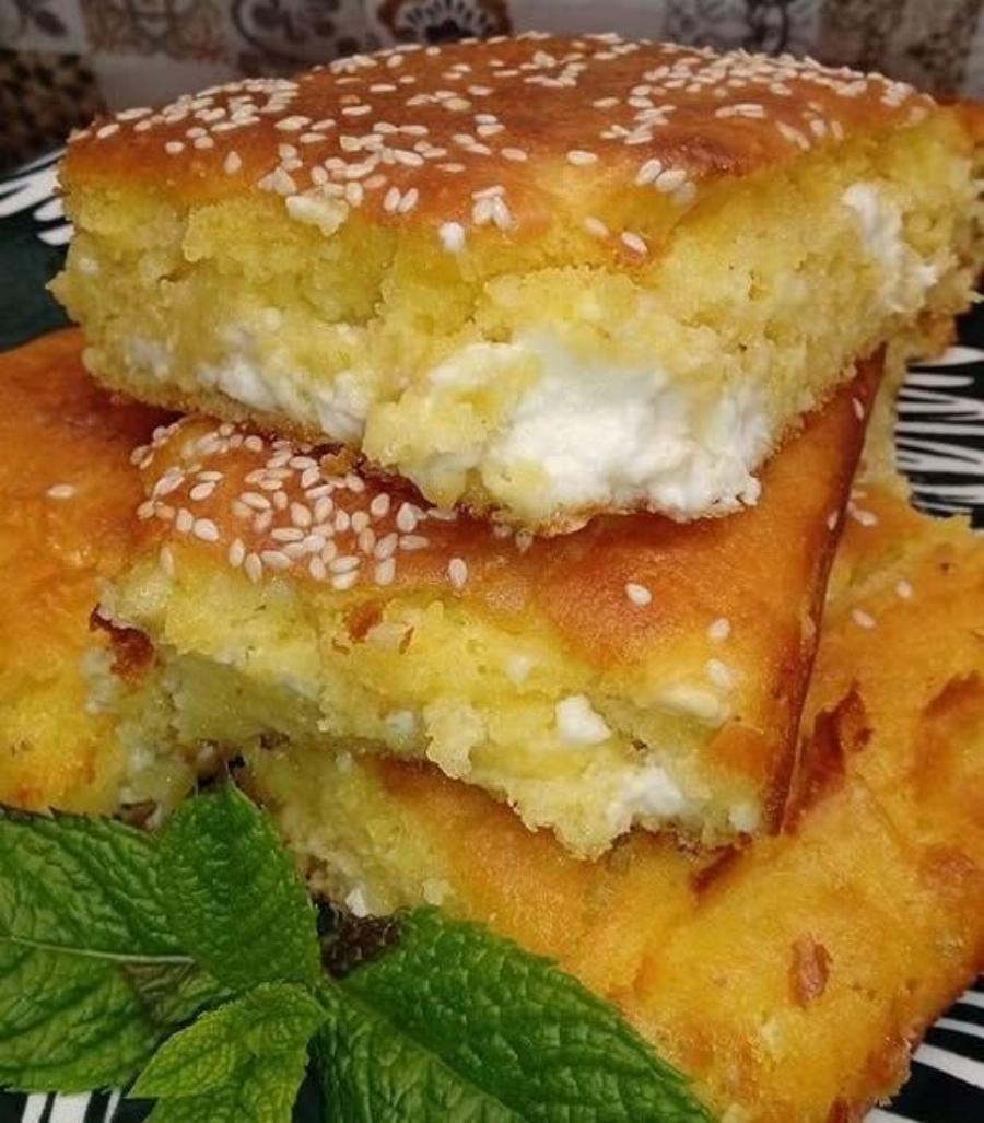 Ξέχνα το φύλλο! Αυτή η τεμπελόπιτα είναι ό,τι πιο νόστιμο θα φτιάξεις