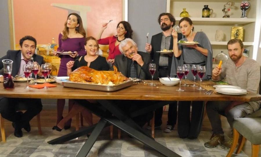 Επιστρέφει η πιο αγαπημένη ελληνική σειρά στην ελληνική τηλεόραση
