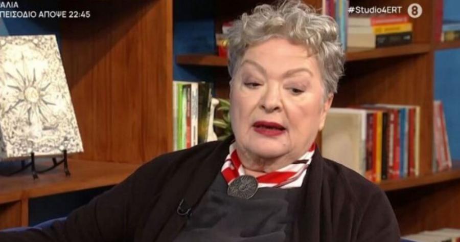 Τάνια Τσανακλiδου: Έχει καταρρεύσει το αξιακό μας σύστημα. Το να εiσαι αξιοπρεπής εiναι σχεδόν γραφικό