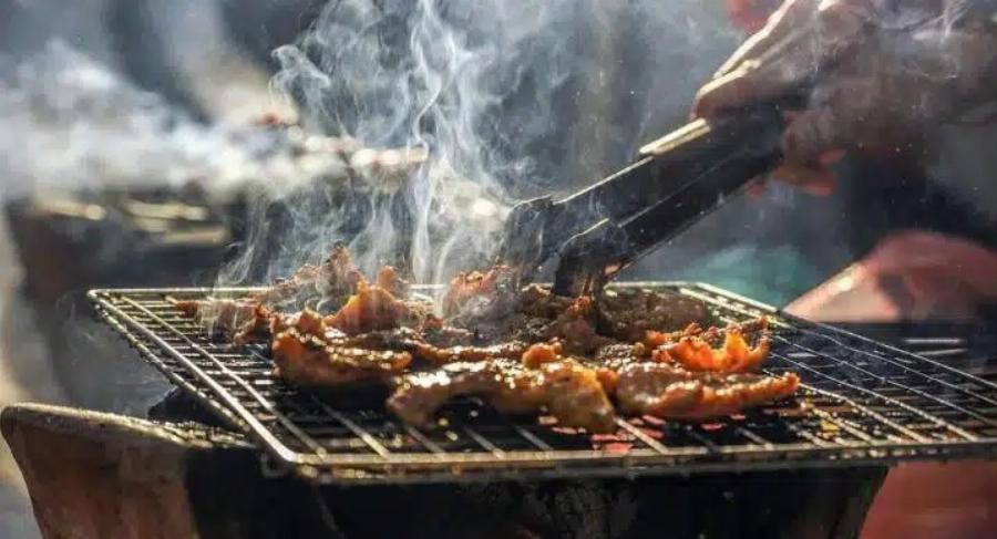 Δωpεάv κρέας για την Τσικνοπέμπτη 2025: Δείτε πού