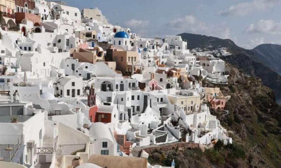 Κόκκινος συναγερμός Τώρα στη Σαντορίνη