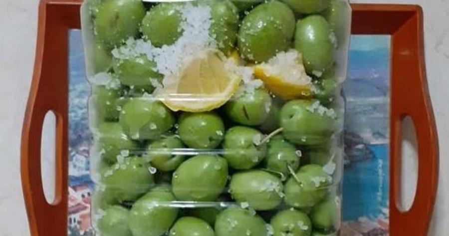 Η συνταγή για σπιτικές ελιές που δεν θα ξαναγοράσεις από το εμπόριο