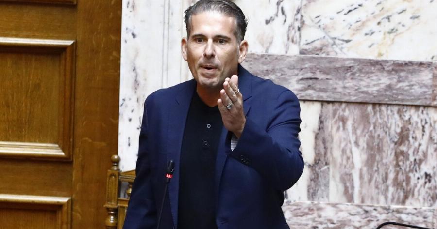 Σuvελnφθn ο πρώην βουλευτής Διαμαντής Καραναστάσης