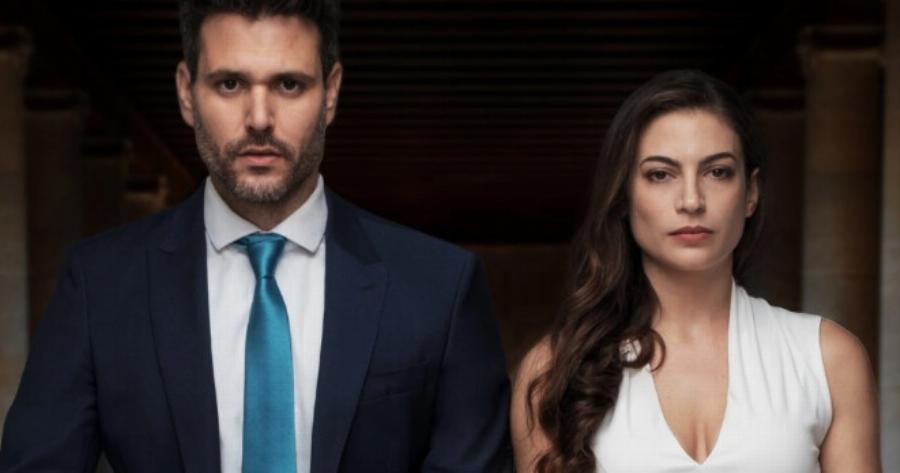 Δεν αντέχουν ο ένας τον άλλον: Πλακώθηκαν οι πρωταγωνιστές των “Παγιδευμένων” 4 επεισόδια πριν το τέλος της σειράς