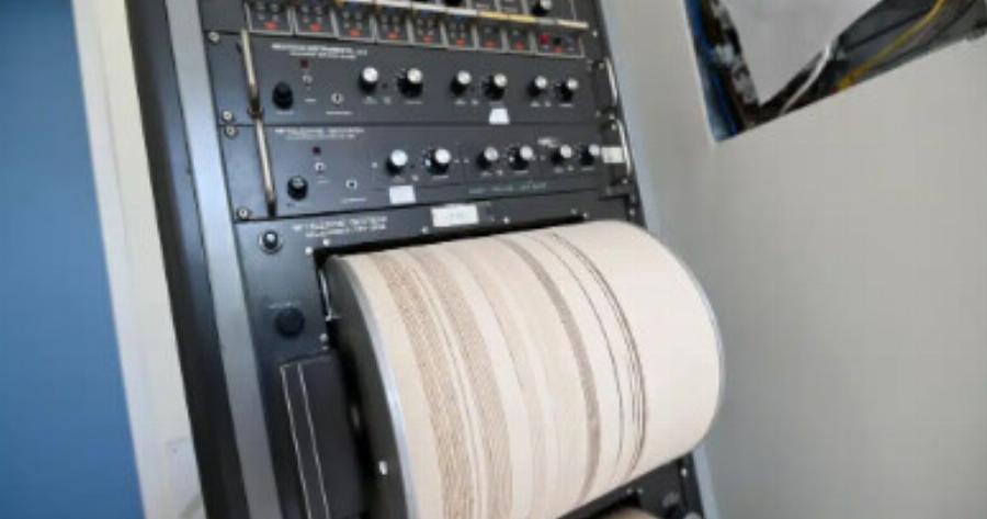 Διπλός σεισμός πριν λίγο