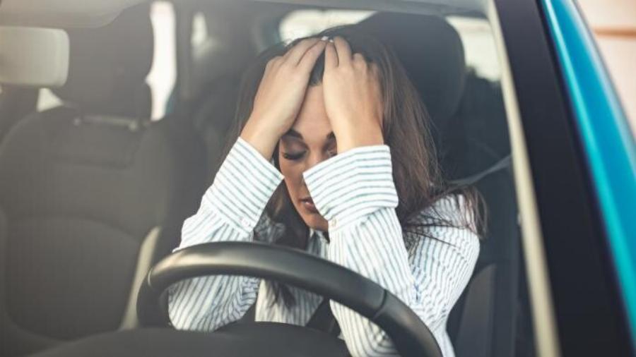 Κόλλησε το γκάζι: Ο μεγαλύτερος εφιάλτης για κάθε οδηγό –Πώς το αντιμετωπίζω