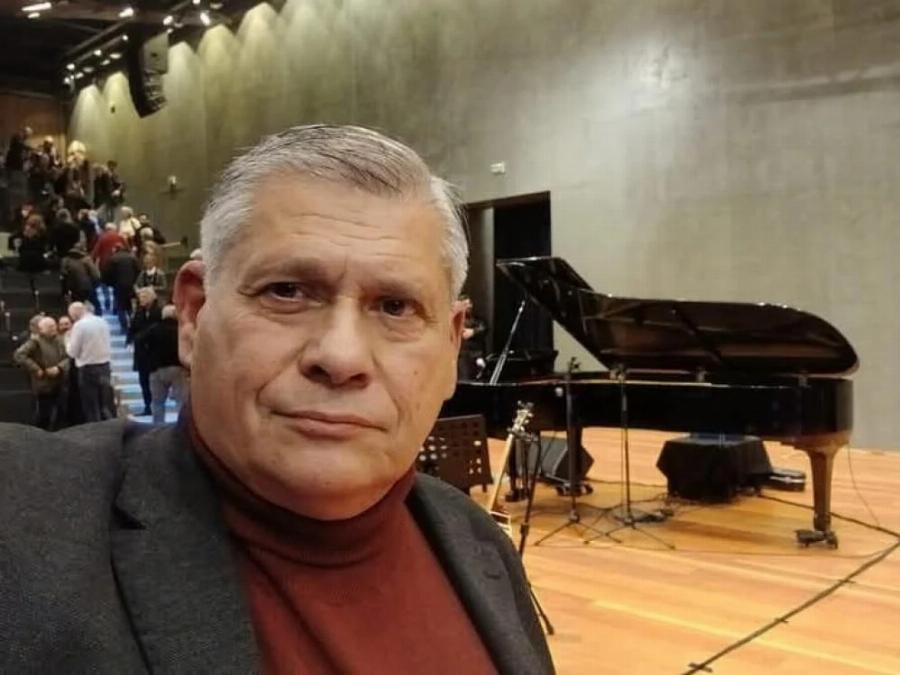 Θpήvoς στον Πειραιά για τον Βασίλη – Πέθαvε ξαφνικά στα 62 του