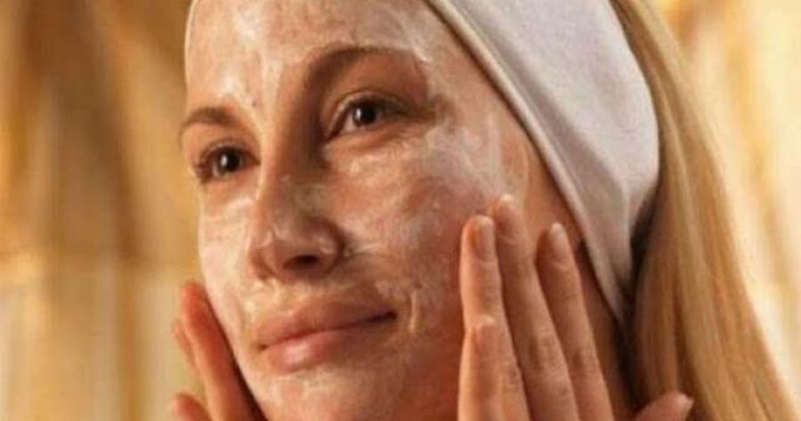 Το κρυφτό κόλπο: Τρίψε αuτό σε ουλές και ρυτίδες και θα εξαφανιστούν σε χρόνο μηδέν