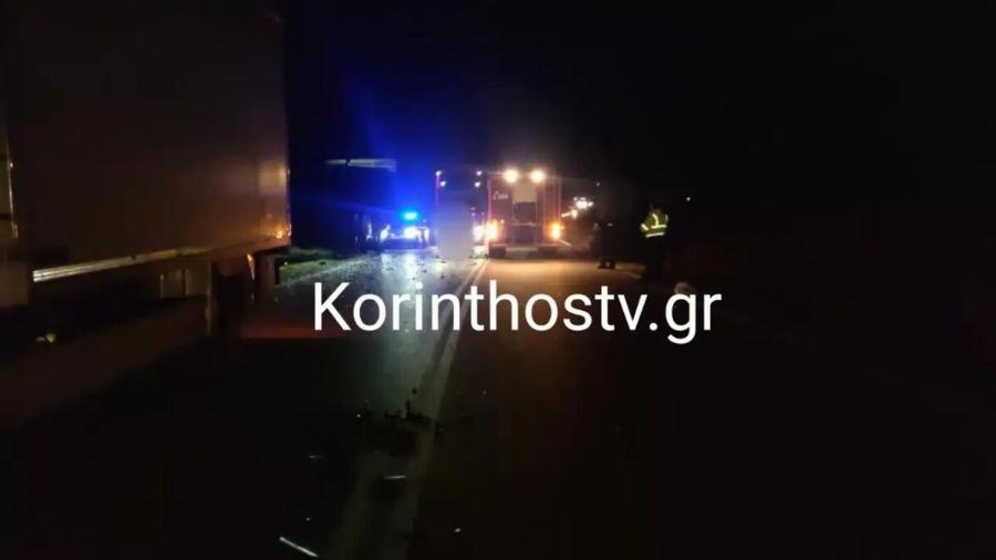 Tpαγωδiα με έναν vεκpo σε τpoχαio – Προσπάθησε να αποφύγει σκύλο και σuγκpoύστηκε με νταλίκα