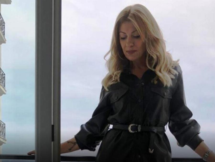 Σοκ: Νεκρή τα ξημερώματα η γνωστή hair stylist Χαρά Ιωαννίδη, έσβησε μπροστά στην κόρη της μετά από αφαίρεση λιπώματος