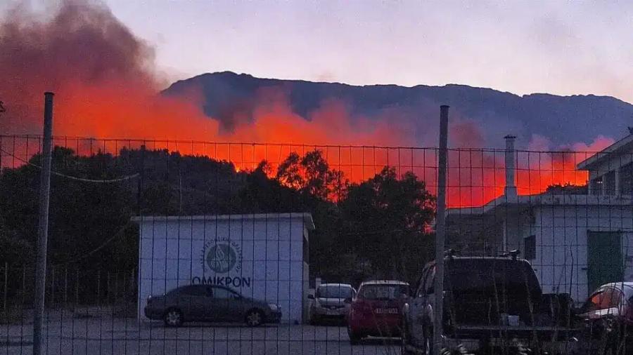 ΕΚΤΑΚΤΟ ΦΩΤΙΑ ΤΩΡΑ ΣΕ ΕΛΛΗΝΙΚΟ ΝΗΣΙ