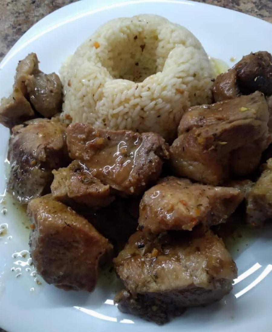 Χοιρινή τηγανιά ζουμερή χωρίς νερό – Το μυστικό είναι στο ψήσιμο