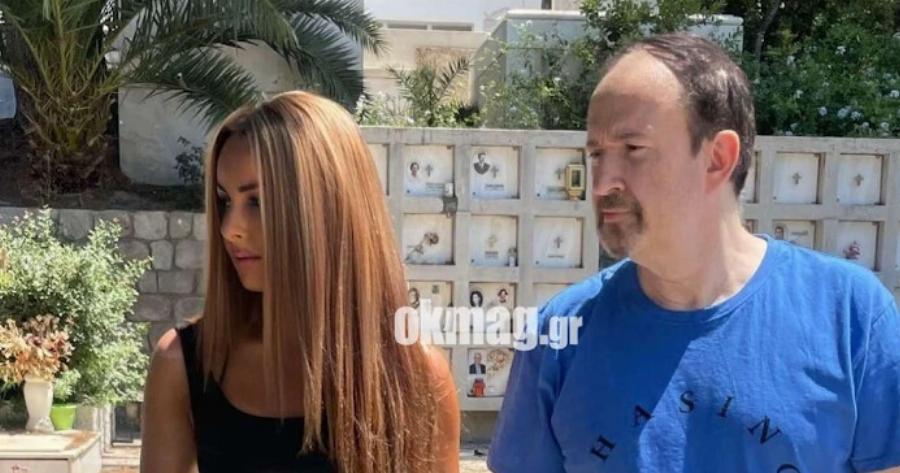 Ο Γιάννης Παπαμιχαήλ με τη σύζυγό του, Ελένη Κολτζή για το τρισάγιο στον τάφο της Αλίκης Βουγιουκλάκη