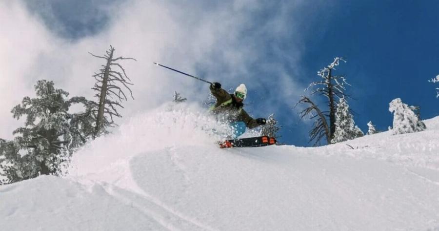 Νεκpός ο Έλληνας σκιέρ που καταπλακώθηκε από χιονοστιβάδα στη Βουλγαρία